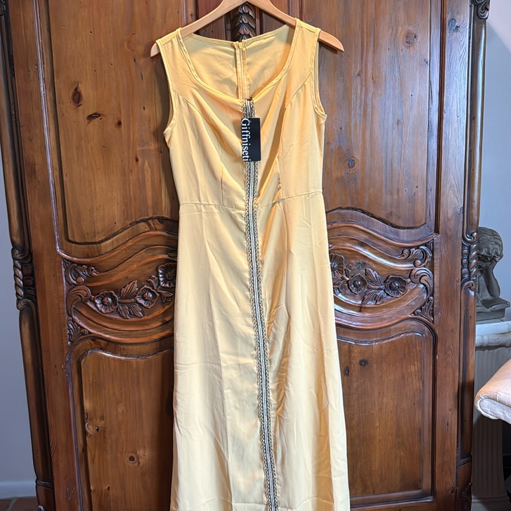 Party and event dress with gold, beautiful lace trim, gold dress size medium